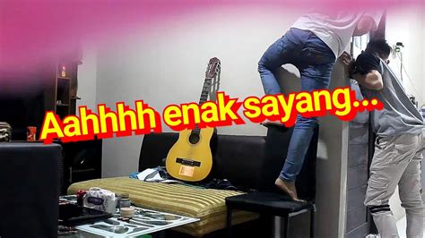 Disepongin Pacar Sampai Crot .